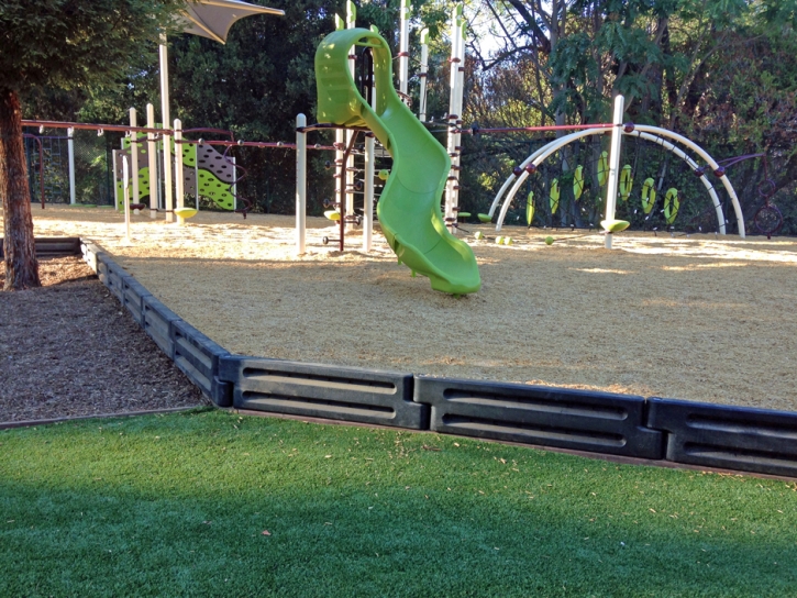 Artificial Grass Solana Beach, California Upper Playground, Recreational Areas